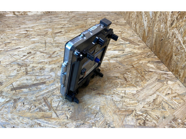 Дисплей    32350422   Volvo XC60