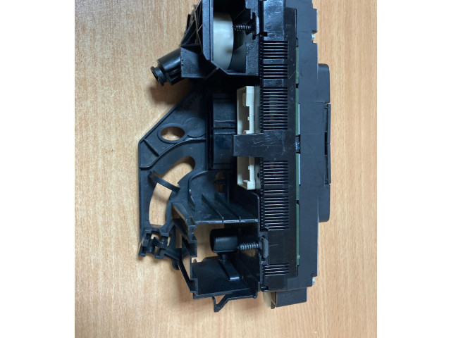 Блок управления климат-контролем    Volkswagen Touran I