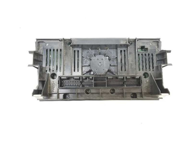 Блок управления климат-контролем 8U0820043B, 8U0820043B   Audi Q3 8U