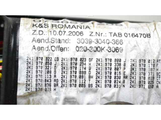 Pojistková skříňka Volkswagen Caddy 2008