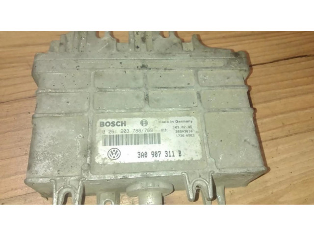 Блок управления двигателя 0261203788, 3a0907311b   Volkswagen PASSAT B4