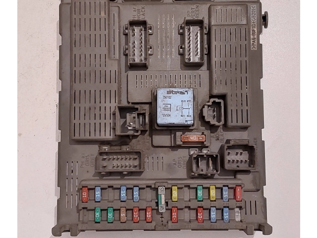 Блок предохранителей 1499703080, 5013317 Citroen C8
