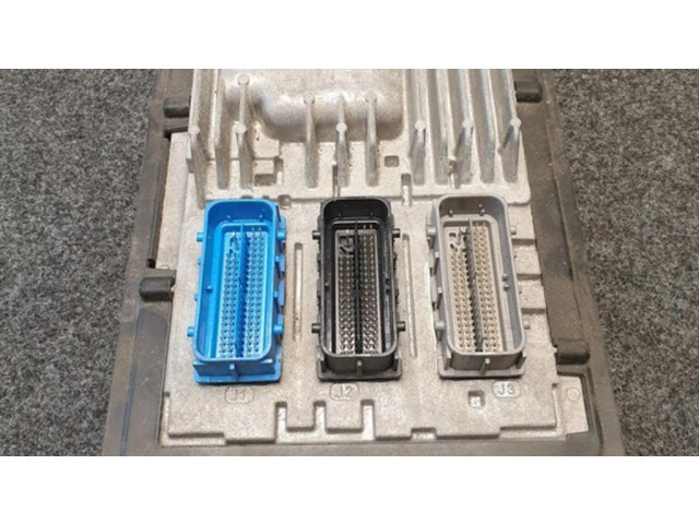 Блок управления двигателя 811839393, 12681528 Chevrolet Camaro