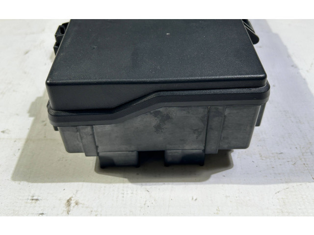 Блок предохранителей 68137439ad Jeep Grand Cherokee