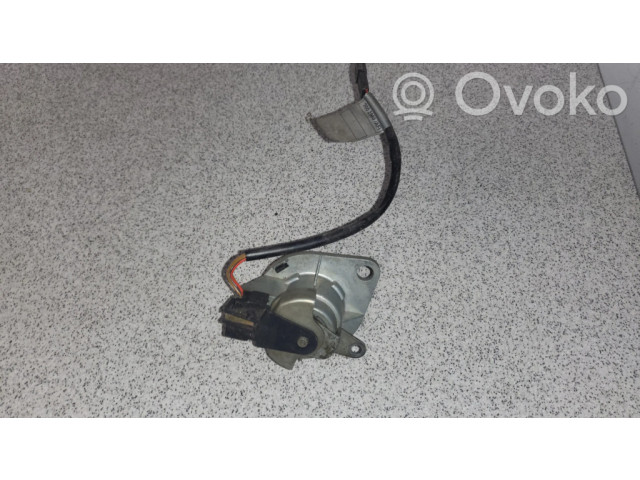 Zámek zadních dveří 8363699 BMW 5 E39 2000