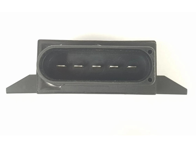 Блок управления 8K0906093F, 8K0906093F   Volkswagen Caddy