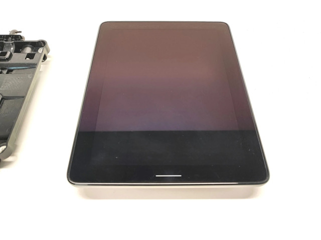 Дисплей 32218176 Polestar 2