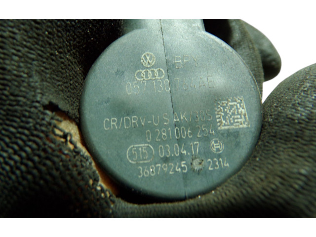 Vstřikovací lišta 059130090CN, 057130764AE Volkswagen Touareg II CVW CVWA