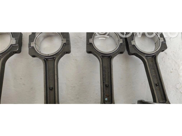 Поршень с шатуном Chevrolet SS