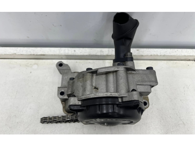 Масляный насос 03C115105Q Audi A3 S3 8P