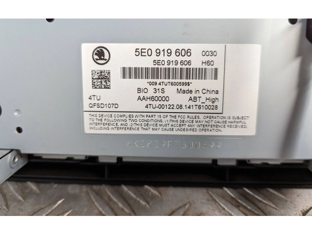 Дисплей    5E0919606, 5E0035874A   Skoda Octavia Mk3 (5E)