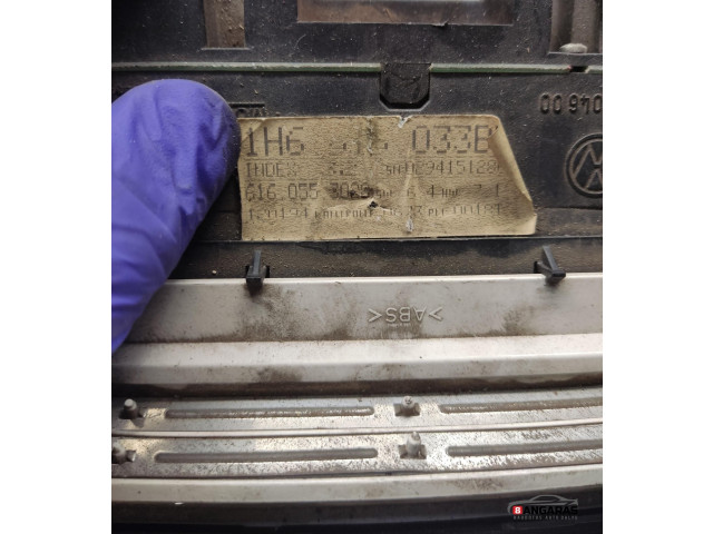 Панель приборов 1h6919033b Volkswagen Golf III