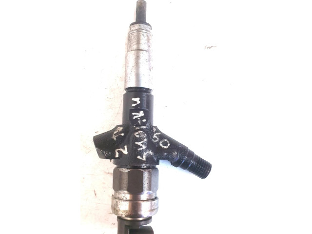 Vstřikovač 16613AA020 Subaru Legacy pro naftový motor 2.0 EE20Z