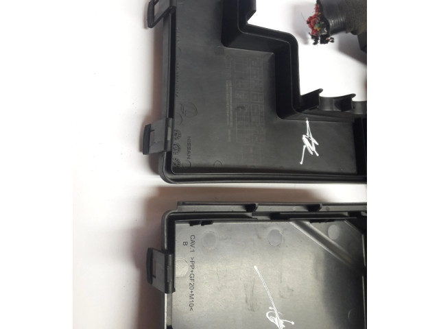 Блок предохранителей  403888820R   Renault Kadjar    