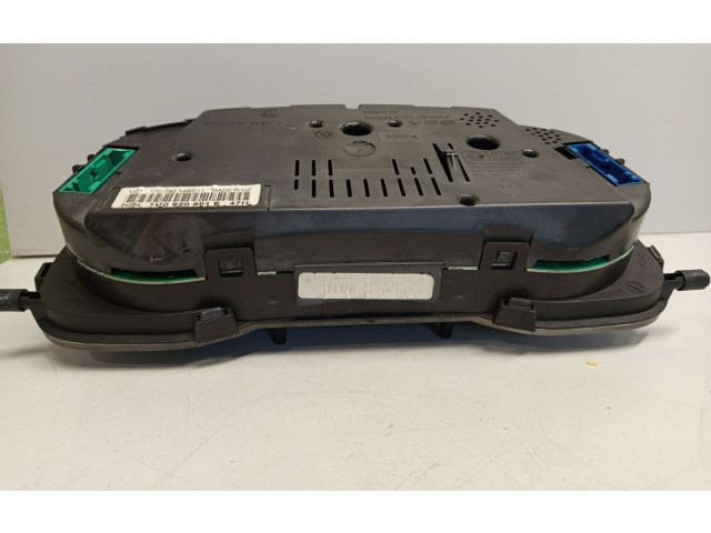 Панель приборов 1U0920801E Skoda Octavia Mk1 (1U)