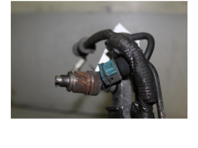 Vstřikovač Suzuki Swift Cultus G13B