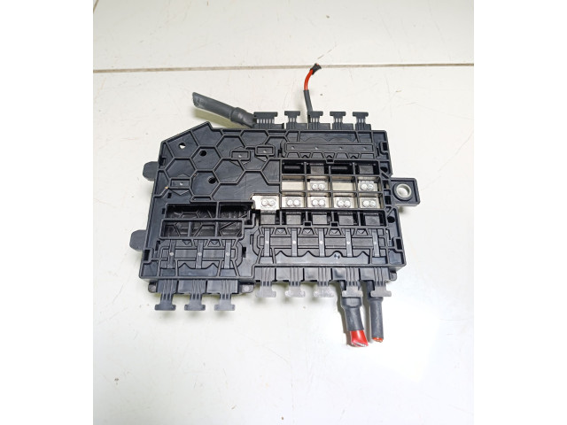 Pojistková skříňka A2135406100 Mercedes-Benz EQC 2020