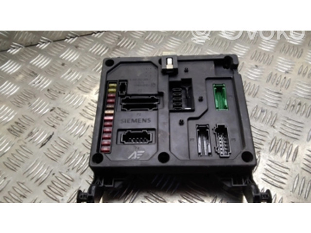 Блок предохранителей 7M0962258A, S108152001 Ford Galaxy