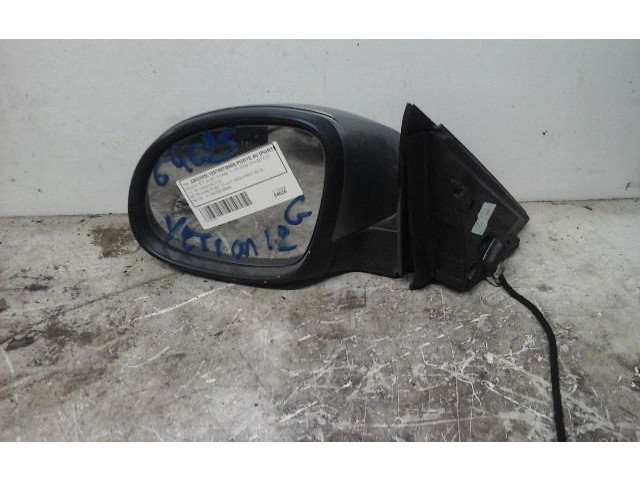 Зеркало электрическое Skoda Yeti (5L) 2009 - 2017 года