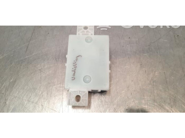 Turbodmychadlo Модуль фонарей A1679010602 Mercedes-Benz EQC