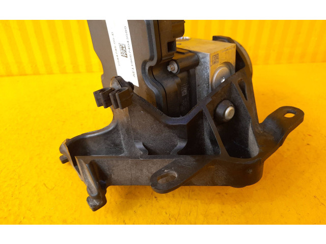 Блок АБС 104474500B, 104474500B Tesla Model 3 2017 - года