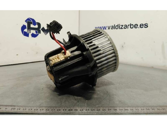 Вентилятор печки    8K2820021   Audi A5 8T 8F