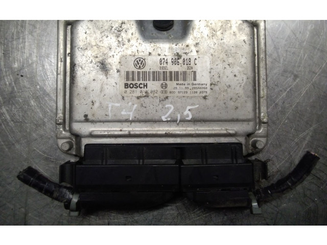 Блок АБС 074906018C, 0281010082 Volkswagen Transporter - Caravelle T4 1991 - 2003 года