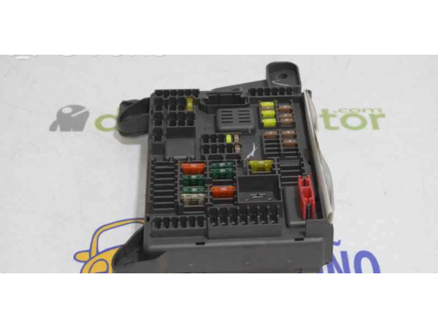 Pojistková skříňka 61146931687 BMW X6 E71 2010