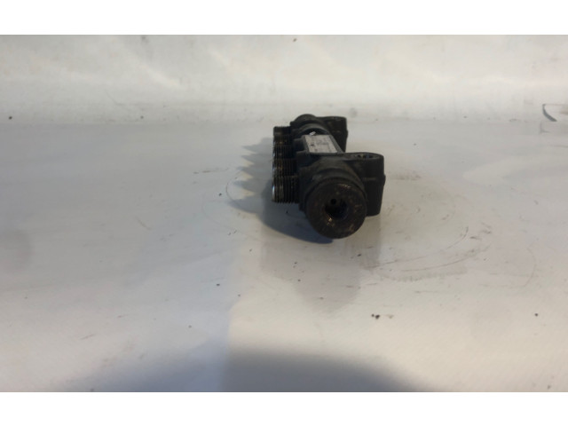 Vstřikovací lišta 9654590, 965459260 Citroen Berlingo