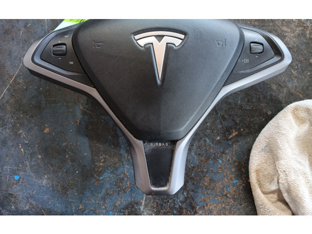 Подушка безопасности водителя 145616831D, 145616831A Tesla Model S