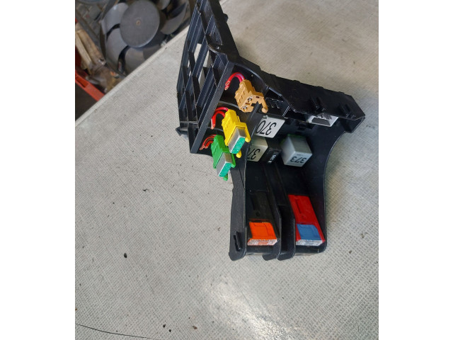 Блок предохранителей 4E1937503A Audi A8 S8 D3 4E