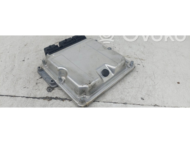 Řídící jednotka 9646719280, EDC15C2 Peugeot 806 2001