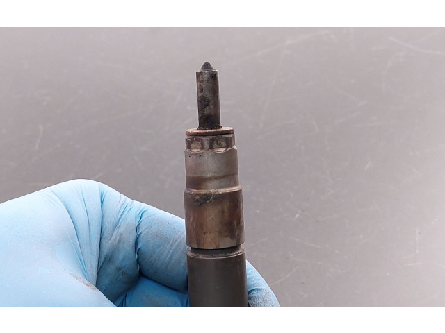 Форсунка 8658352 Volvo S60