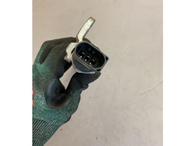 Топливная рампа A6420702695, 0703218740   Jeep Commander  