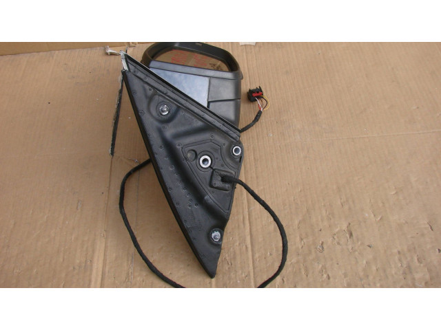 Зеркало электрическое Skoda Octavia Mk3 (5E) 2013 - 2019 года