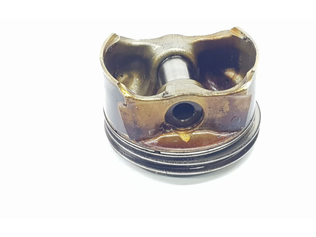 Píst 7562451, 11257562451 BMW 1 E81 E87