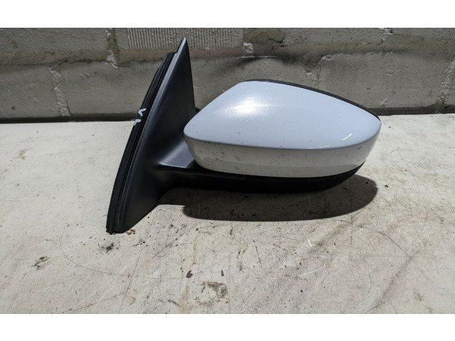 Зеркало электрическое Skoda Rapid (NH) 2012 - 2019 года