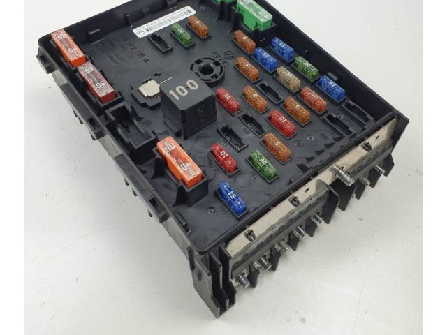   Pojistková skříňka 3C0937125A   Volkswagen Tiguan 2002