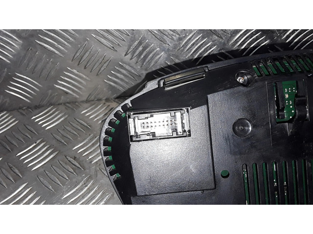 Přístrojová deska BMW M5 2006 62119135254