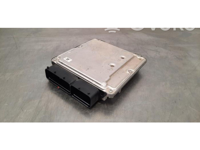 Блок управления двигателя 04L907309K Audi Q3 8U