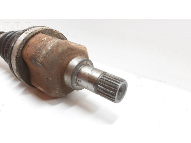 Передняя полуось