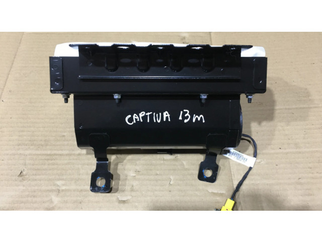 Подушка безопасности пассажира 22747864   Chevrolet Captiva