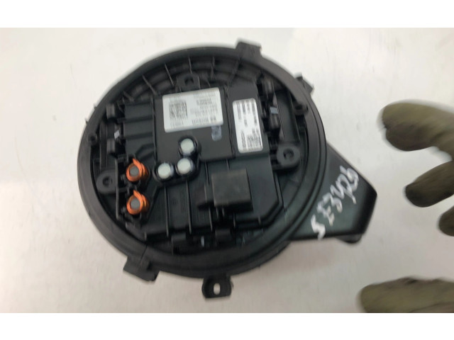 Вентилятор печки    F011500123   Volvo XC90