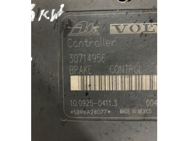 Блок АБС 30714956, 5BR6A28077   Volvo  V70  2005 - 2008 года