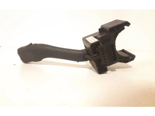 Ручка стеклоочистителей 4B0953503H Volkswagen Golf IV