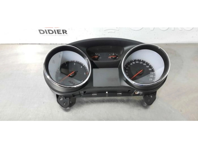 Přístrojová deska Opel Astra K 2019 39200799