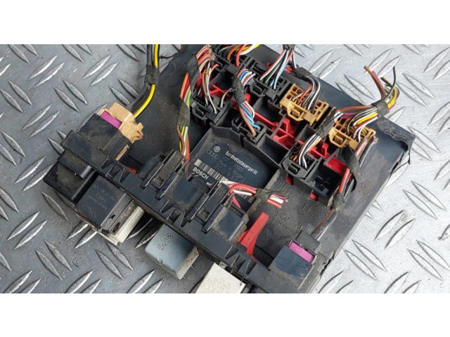 Блок комфорта 1K0937049P   Volkswagen Caddy   