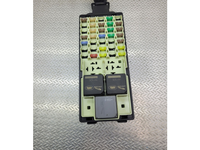 Блок предохранителей GX7314A067EA Jaguar XE