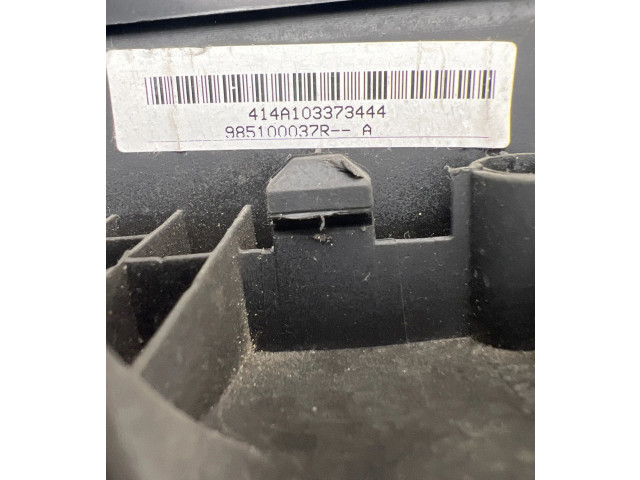 Подушка безопасности водителя 985100037R, 414A103373444   Renault Dacia Duster