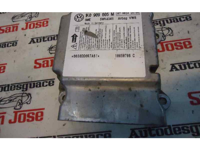 Блок подушек безопасности 1K0909605M Skoda Octavia Mk2 (1Z)